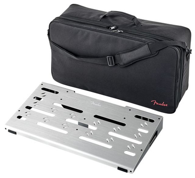 Fender Professional Pedal Board M