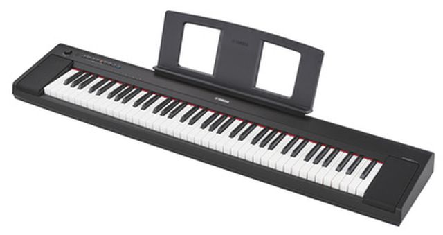 Yamaha NP-35 Piaggero Black