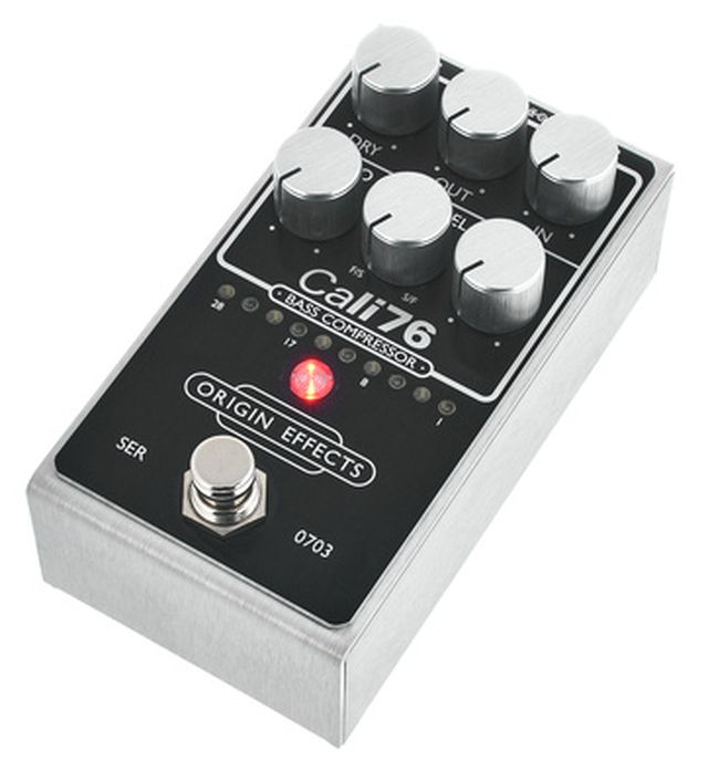 Origin Effects Cali76 V2 Bass Compressor BK