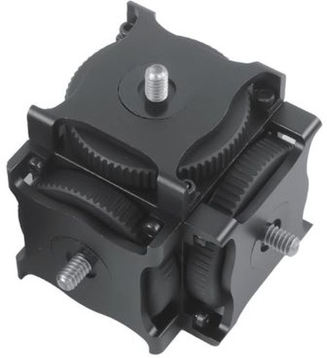 Stairville The Tube 3-way Connector