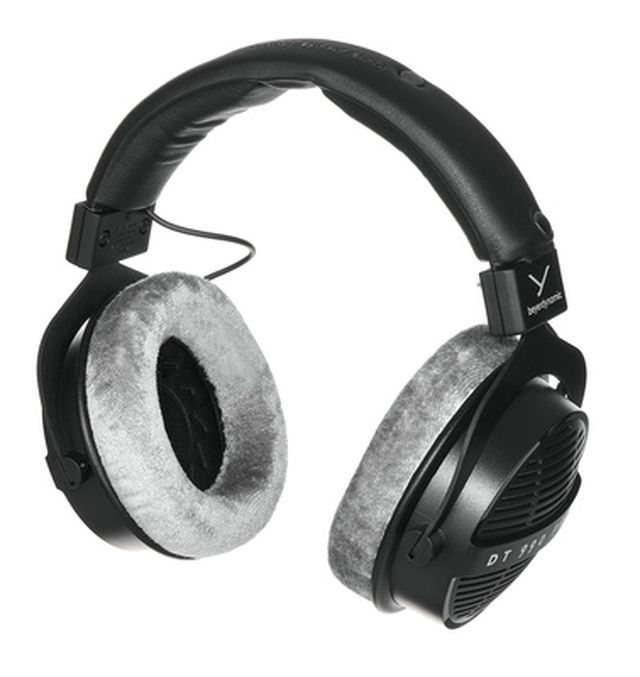 beyerdynamic DT 990 PRO X