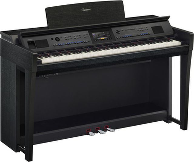 Yamaha CVP-905 B