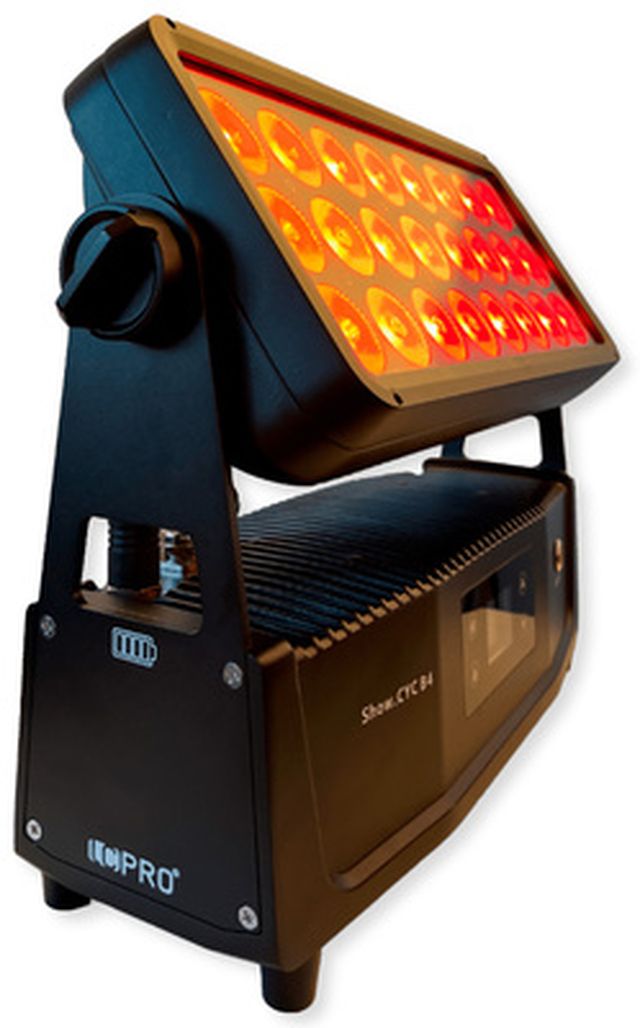 LCPRO Show.CYC B4 WIRED