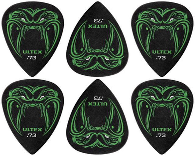 Dunlop Black Fang Pick .73 mm Tin