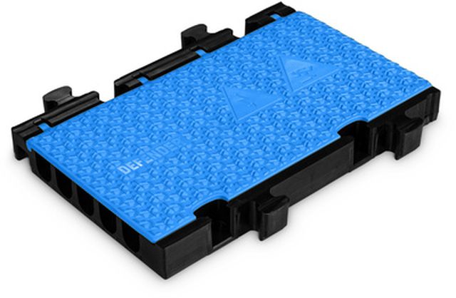Defender MIDI 5 2D BL Half Midi Section