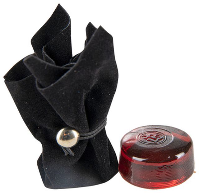 Larsen Viola Rosin Red