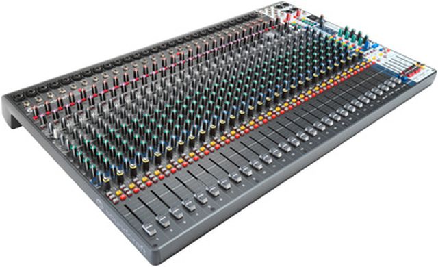 Soundcraft Signature Plus 32