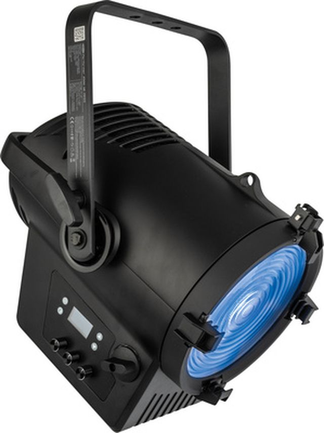 Showtec Performer 2500 Fresnel Q6 MKII