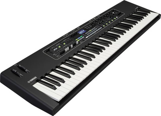 Yamaha CK76