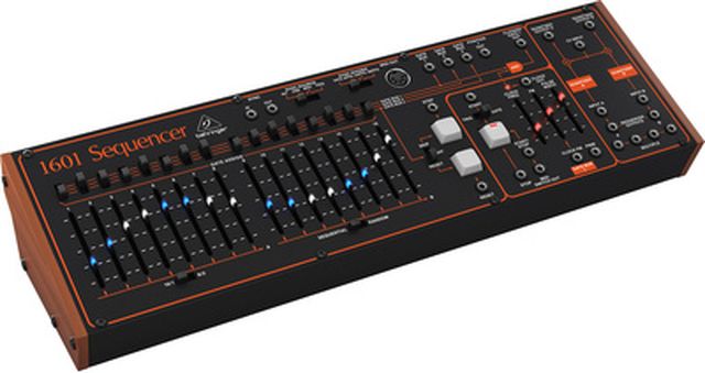 Behringer 1601 Sequencer