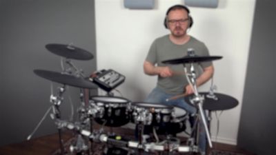 Yamaha DTX10K-M E-Drum Set