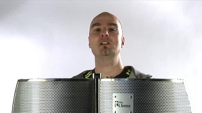 the t.bone Micscreen Portabler Absorber- und Diffusor