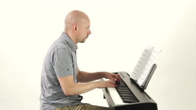 Kawai ES-110 B
