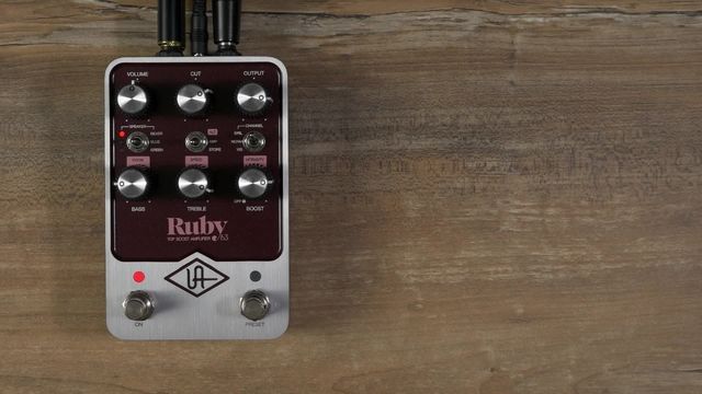 Universal Audio UAFX Ruby '63 – Thomann UK